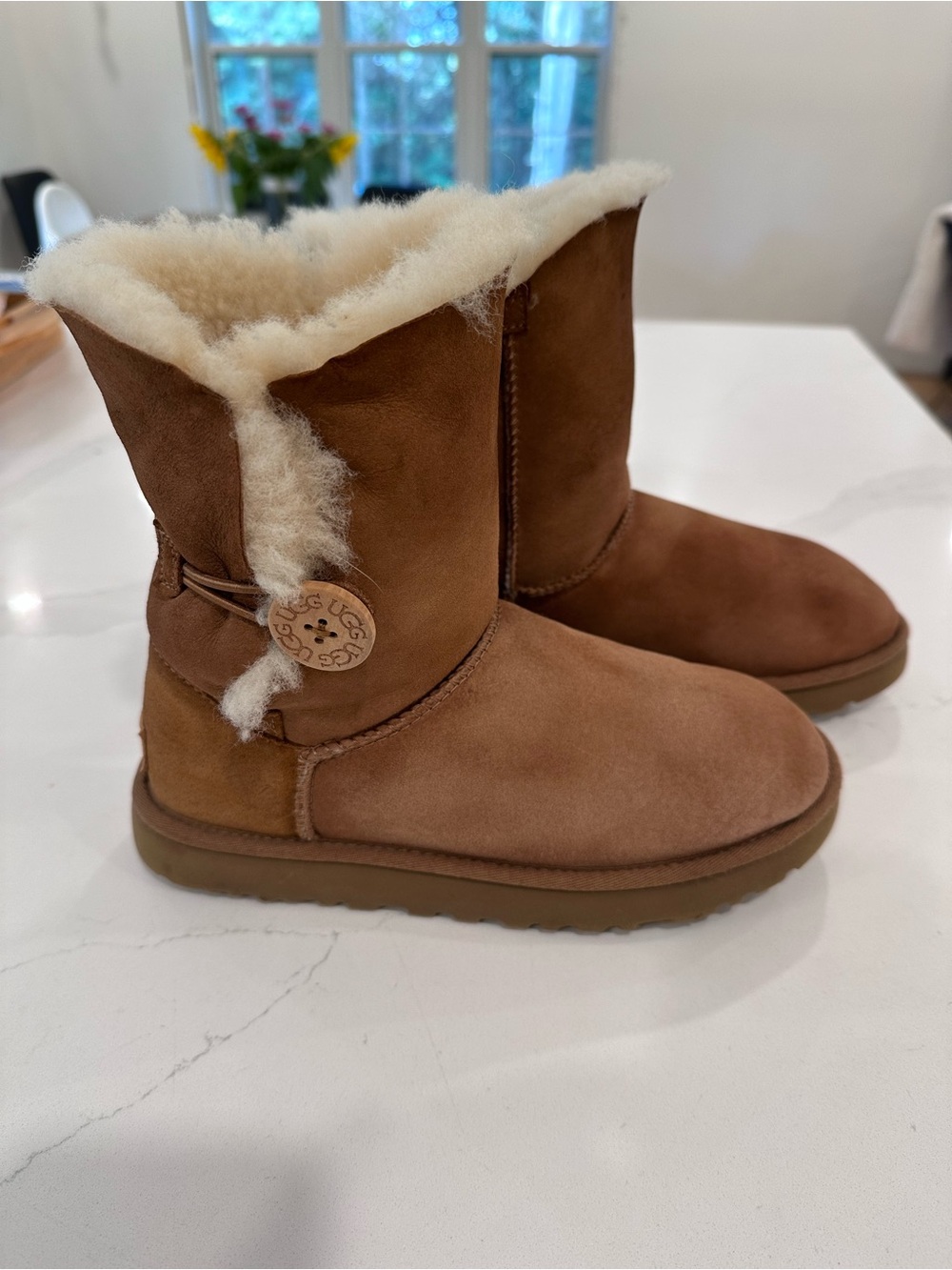 UGG Bailey Button Women’s Chestnut Suede Shearling Boots - Women